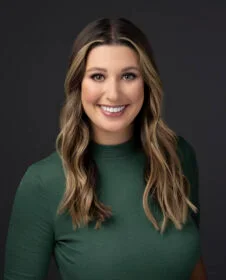 Headshot of Emily Hintz